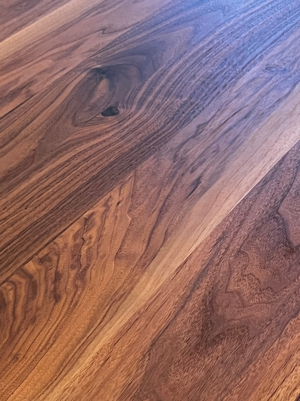 Orion Round Walnut Dinning Table